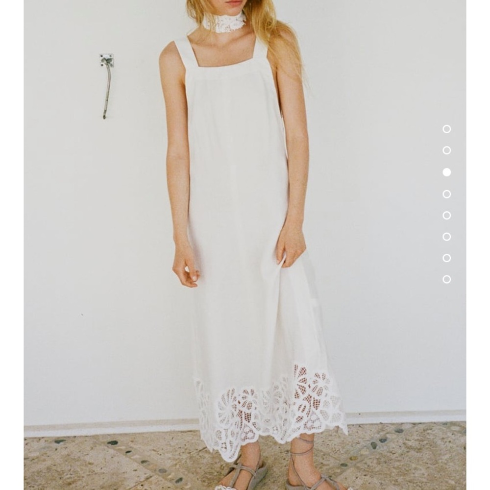 Lace trim linen dress